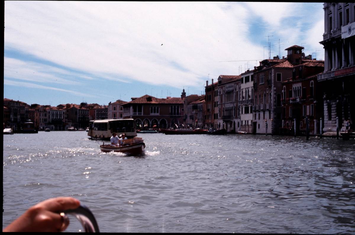 Foto unserer Bootsfahrt auf dem Canal Grande in Venedig damals