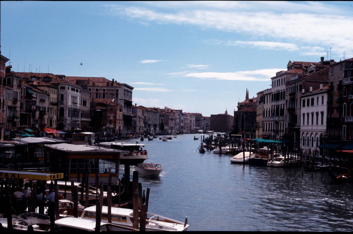 Klassisches Fotomotiv Blick zum Canal Grande