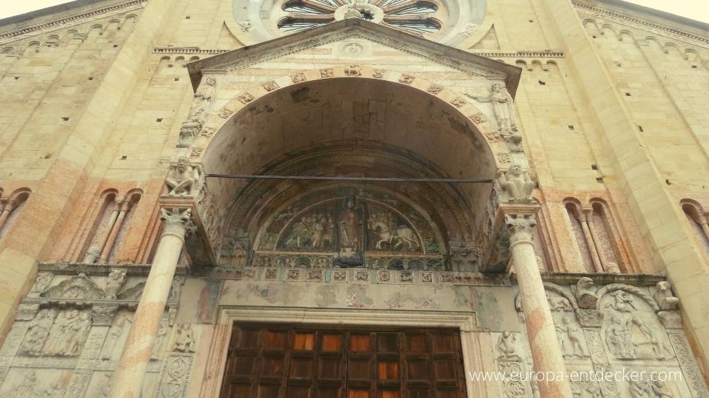Von außen Blick auf Kathedrale San Zeno Maggiore Verona