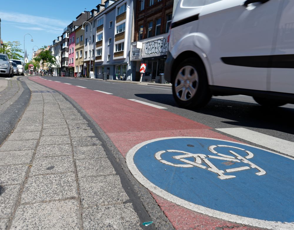 Radfahren in Köln Ehrenfeld ist nicht ungefährlich