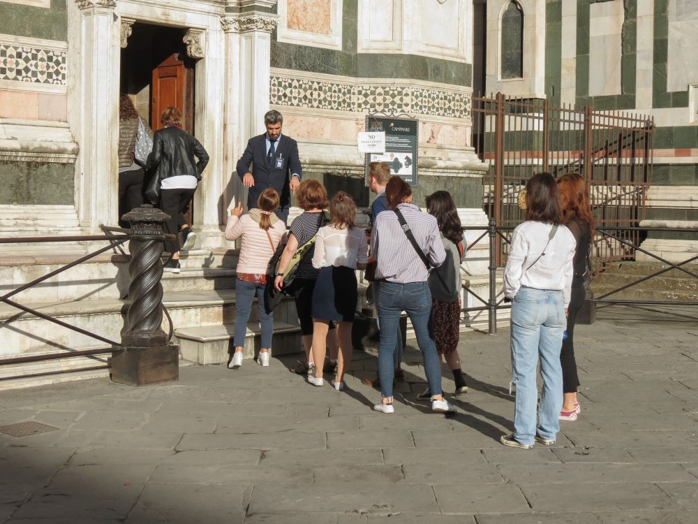 Eingang zum Aufstieg zur Kuppel des Doms in Florenz