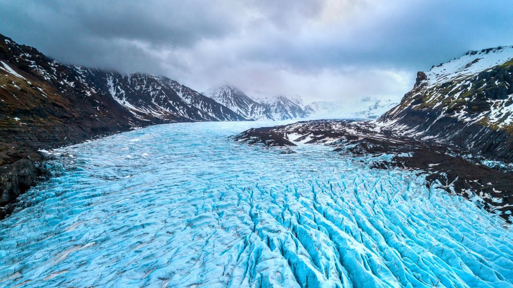 Magische riesige Eisflächen des Gletscher Vatnajökull