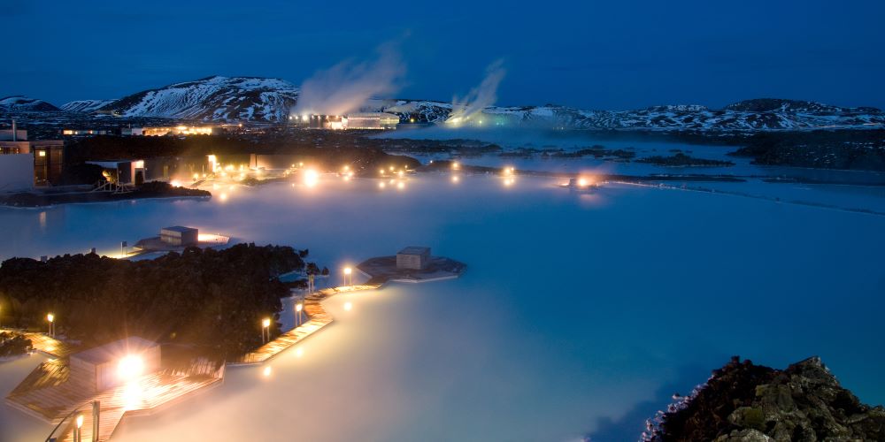 Blaue Lagune bei Nacht